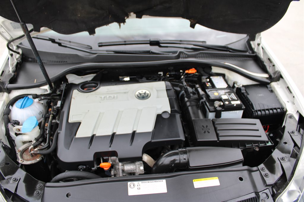 2013 Volkswagen Jetta - $6,995