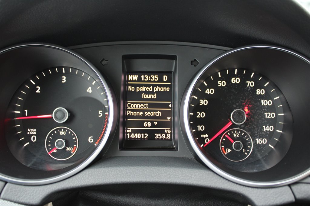 2013 Volkswagen Jetta - $6,995