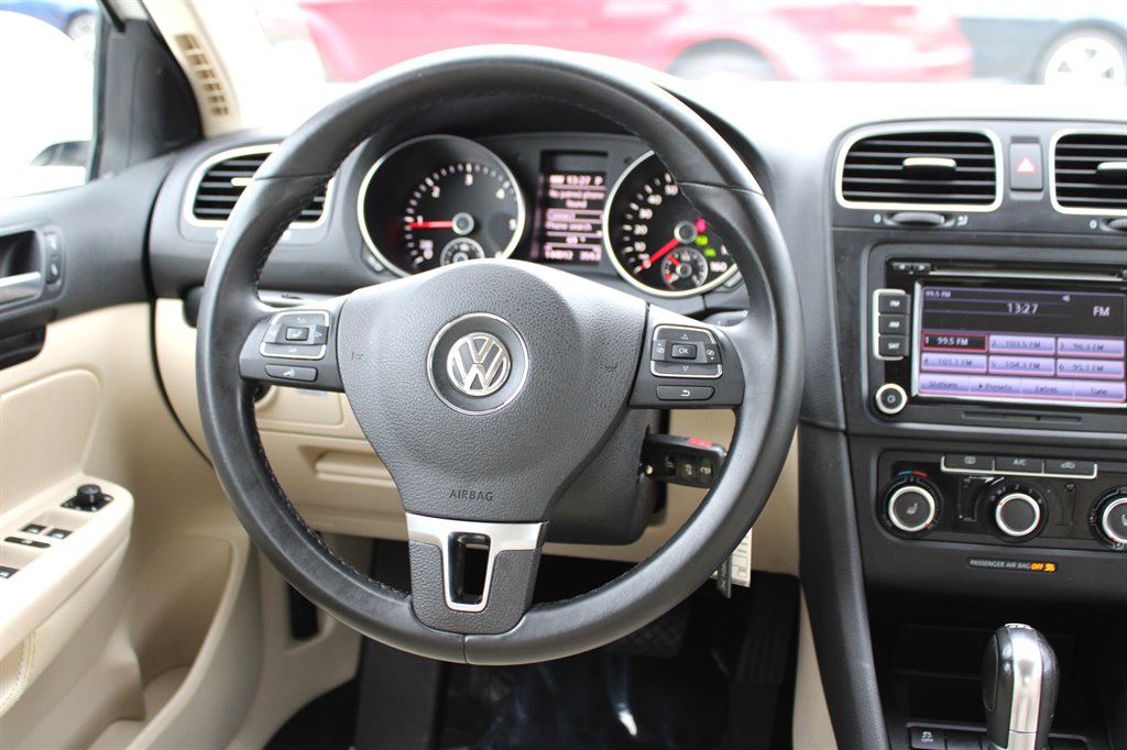 2013 Volkswagen Jetta - $6,995