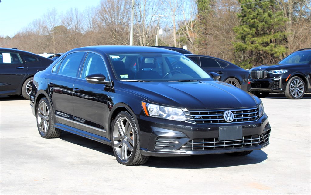 2017 Volkswagen Passat - $9,995