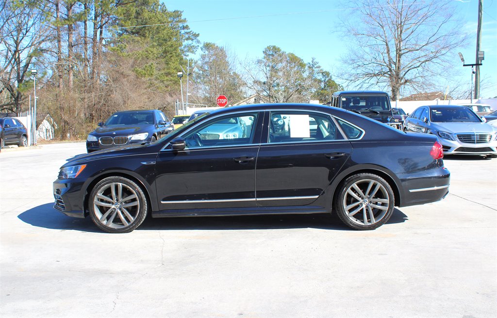 2017 Volkswagen Passat - $9,995