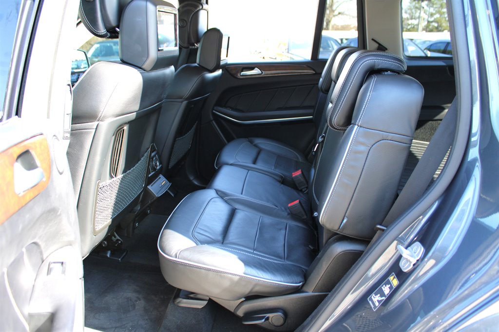 2013 Mercedes-Benz GL-Class - $19,995