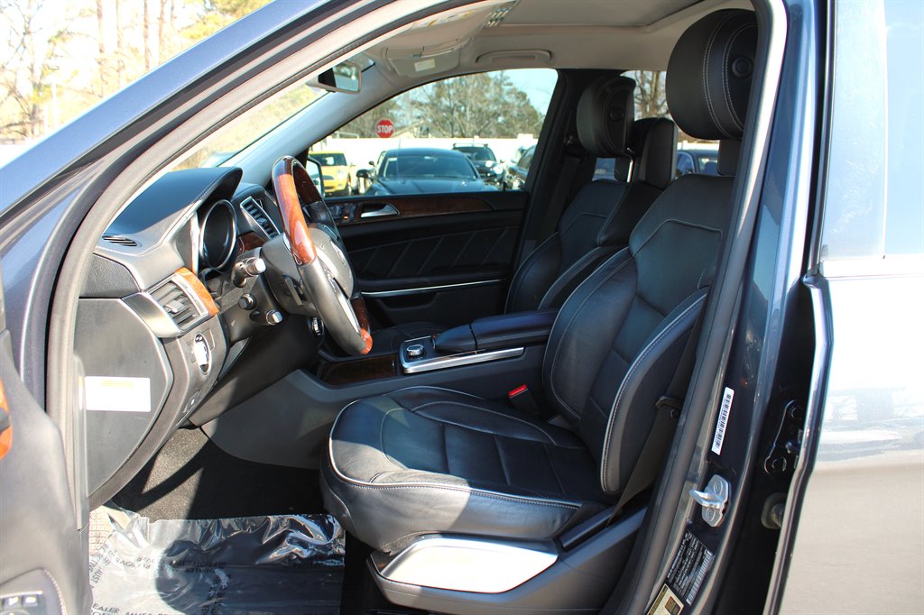 2013 Mercedes-Benz GL-Class - $19,995