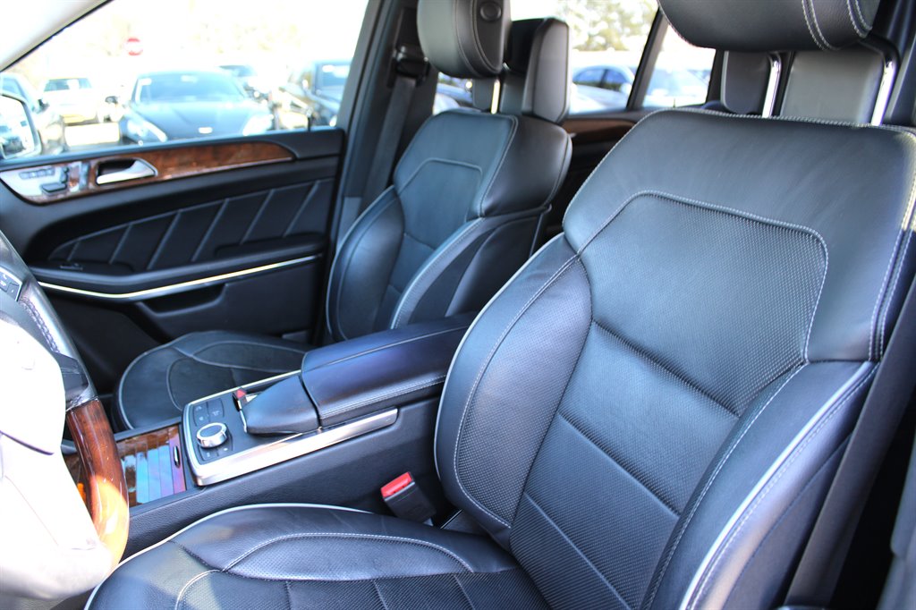 2013 Mercedes-Benz GL-Class - $19,995