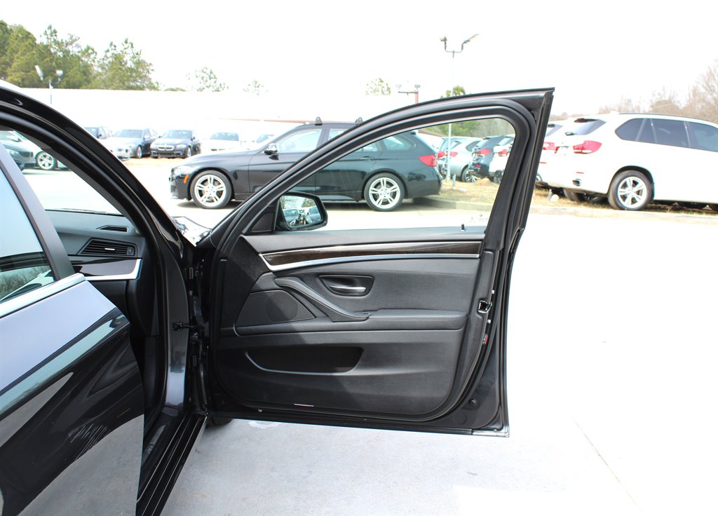 2015 BMW 528i - $8,995
