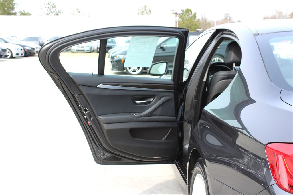 2015 BMW 528i - $8,995