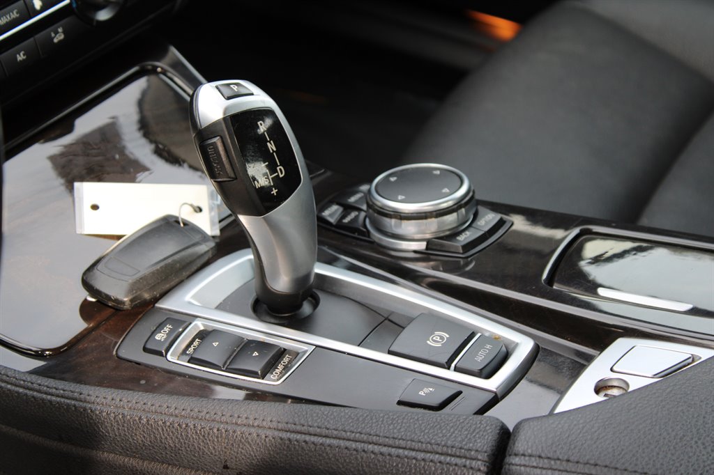 2015 BMW 528i - $8,995