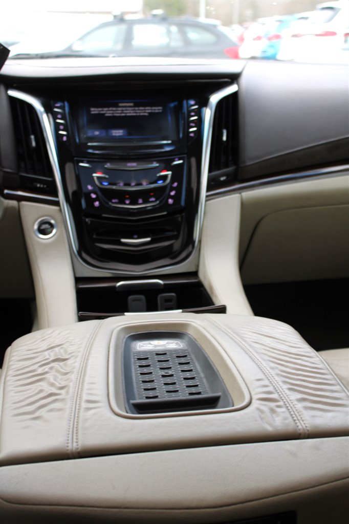 2017 Cadillac Escalade - $18,995