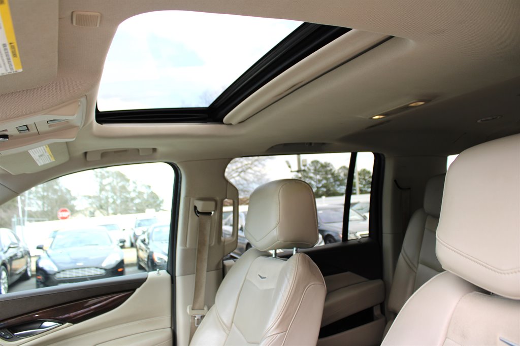2017 Cadillac Escalade - $18,995