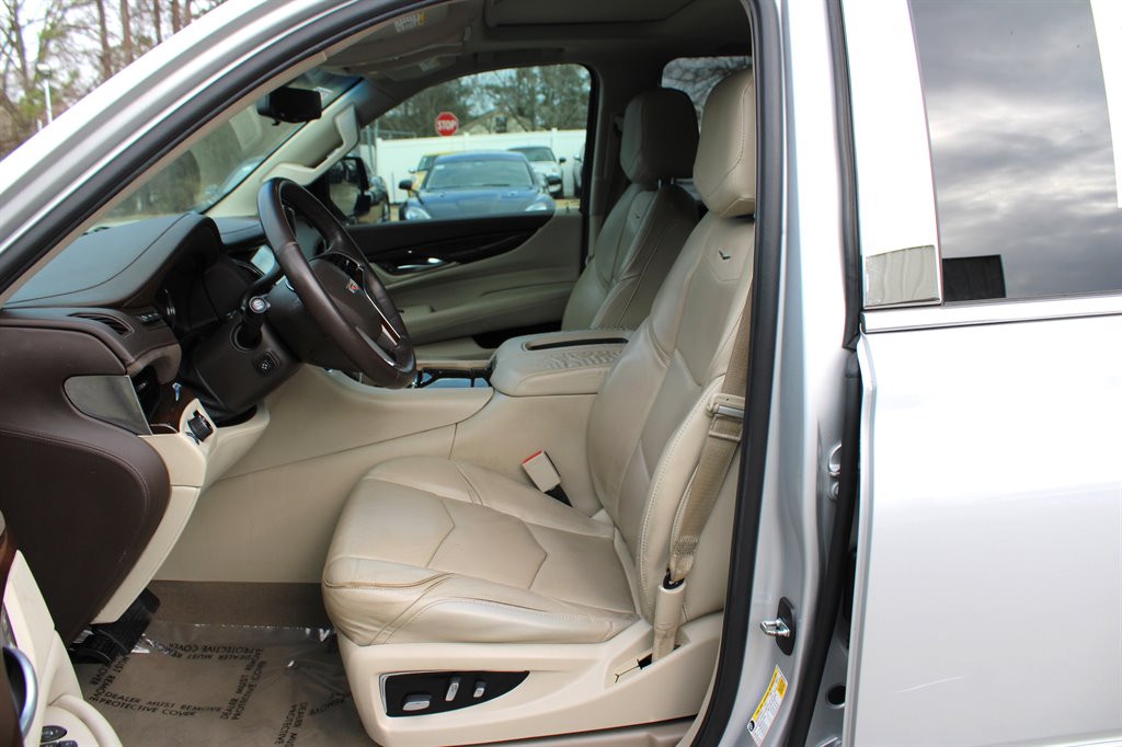 2017 Cadillac Escalade - $18,995
