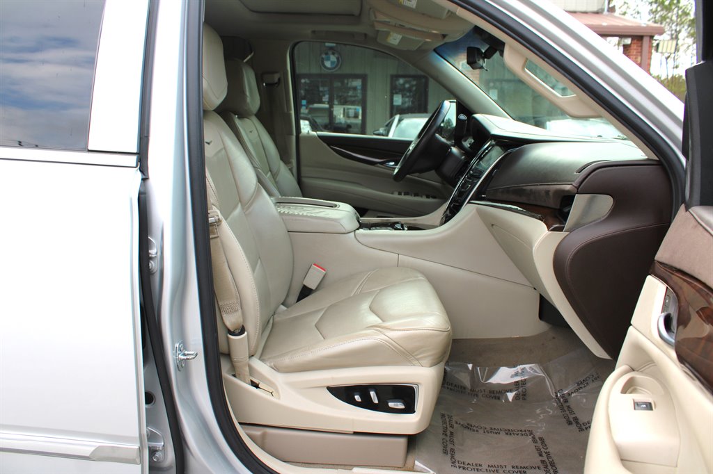 2017 Cadillac Escalade - $18,995