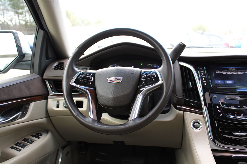 2017 Cadillac Escalade - $18,995