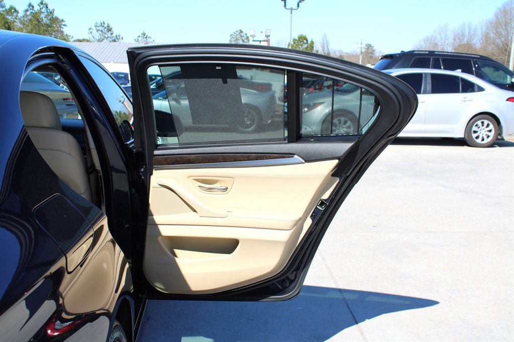 2011 BMW 535i - $8,995