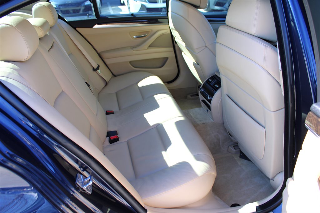 2011 BMW 535i - $8,995