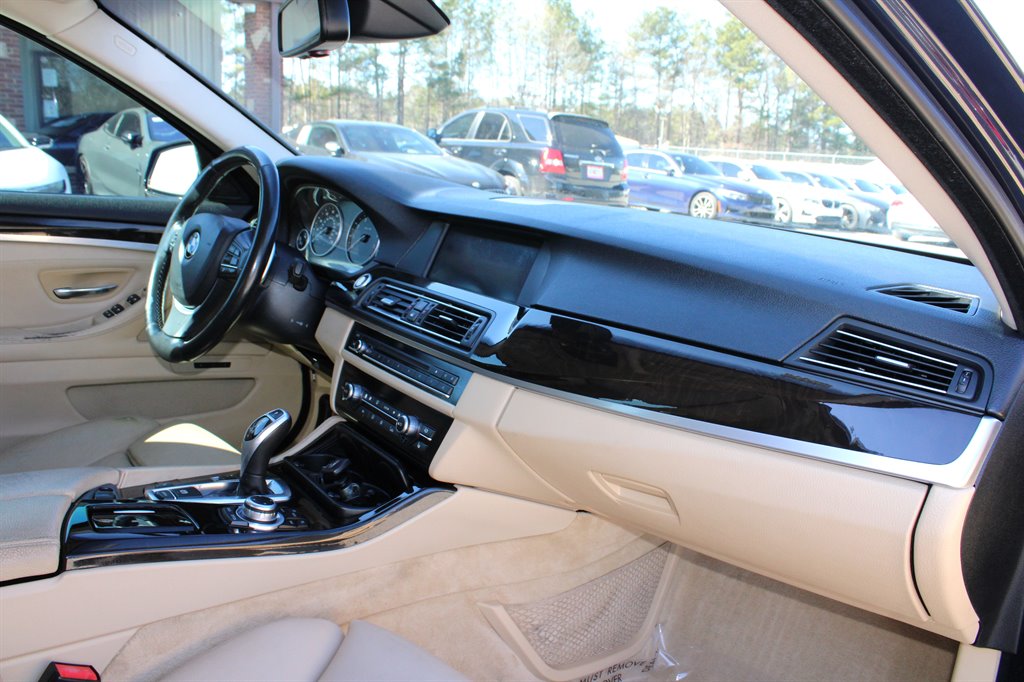2011 BMW 535i - $8,995