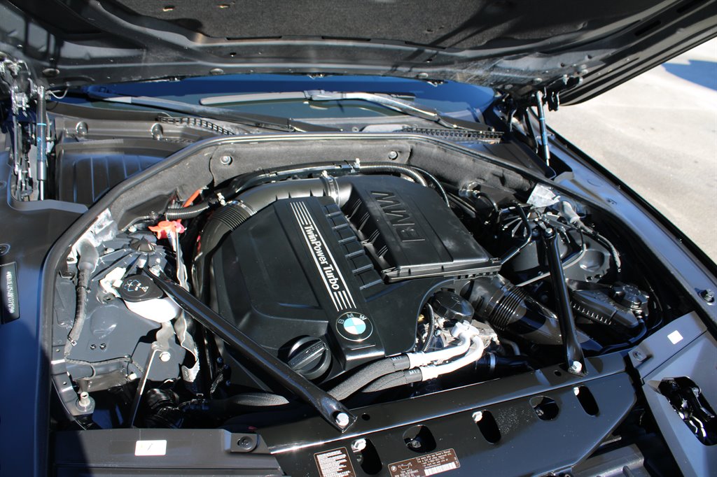 2013 BMW 750Li - $9,995