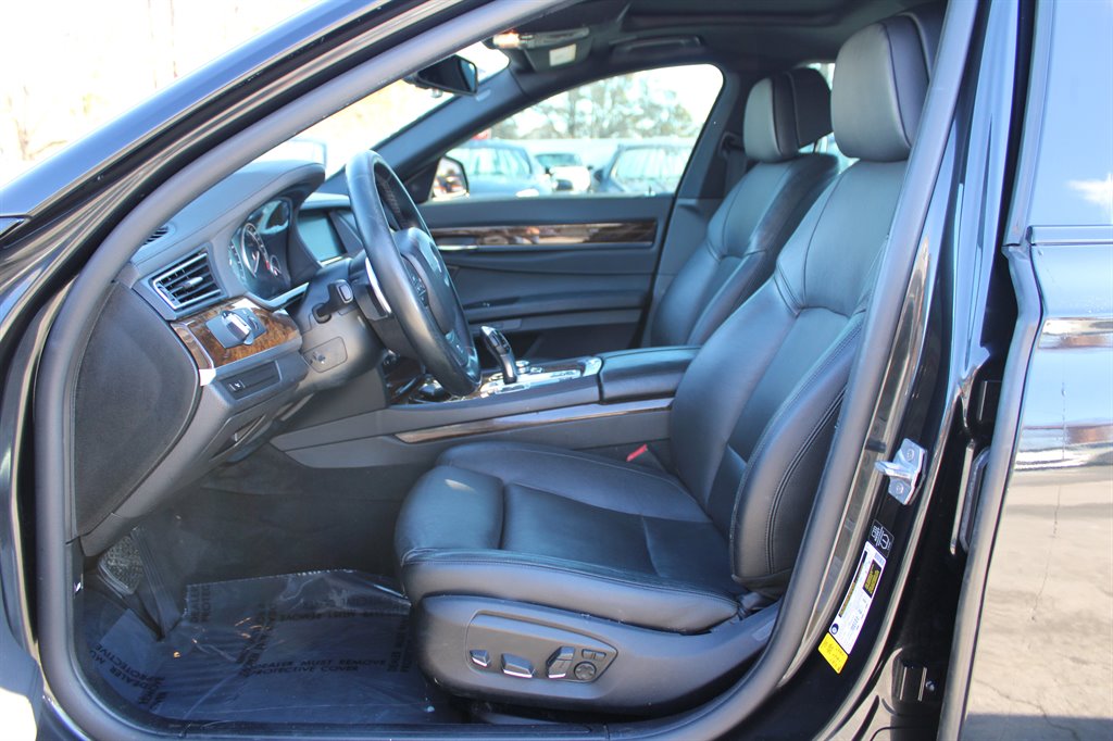 2013 BMW 750Li - $9,995