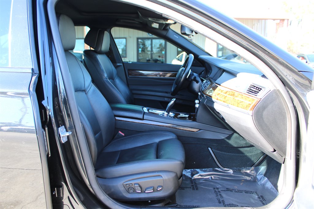 2013 BMW 750Li - $9,995