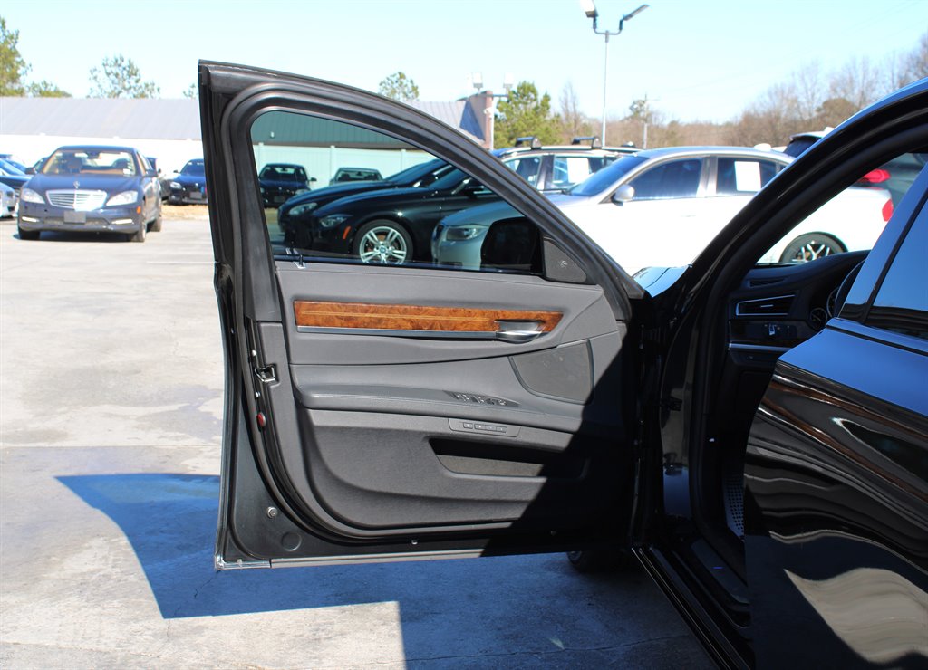 2013 BMW 750Li - $9,995