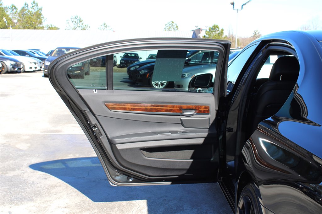 2013 BMW 750Li - $9,995