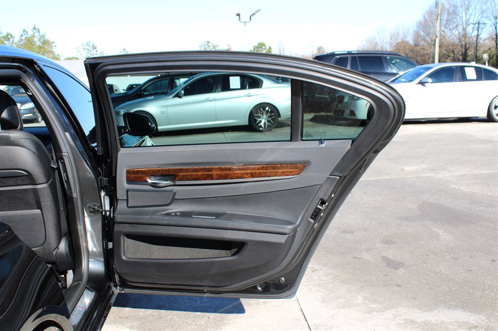 2013 BMW 750Li - $9,995