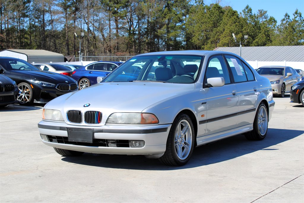 2000 BMW 528i - $8,995