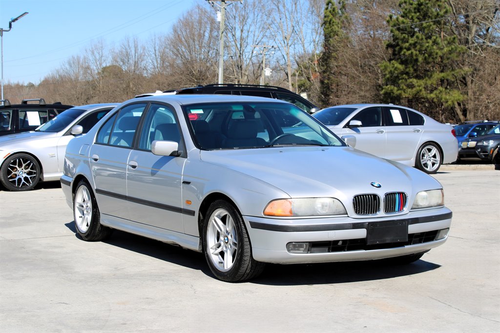 2000 BMW 528i - $8,995