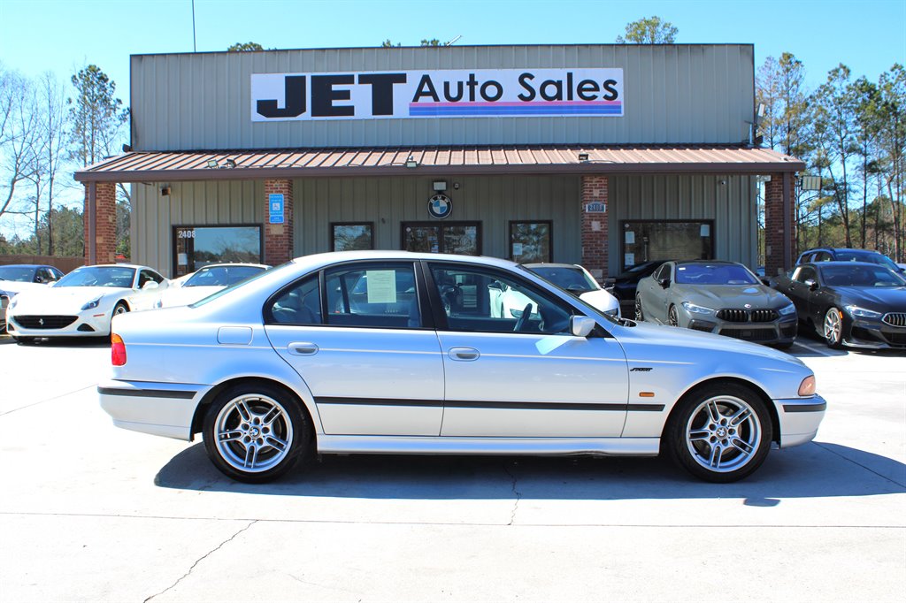 2000 BMW 528i - $8,995