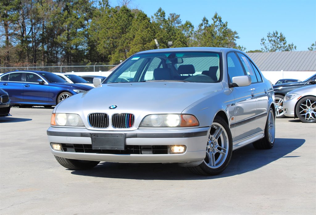 2000 BMW 528i - $8,995