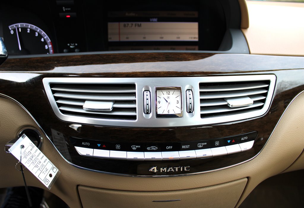 2012 Mercedes-Benz S-class - $16,995