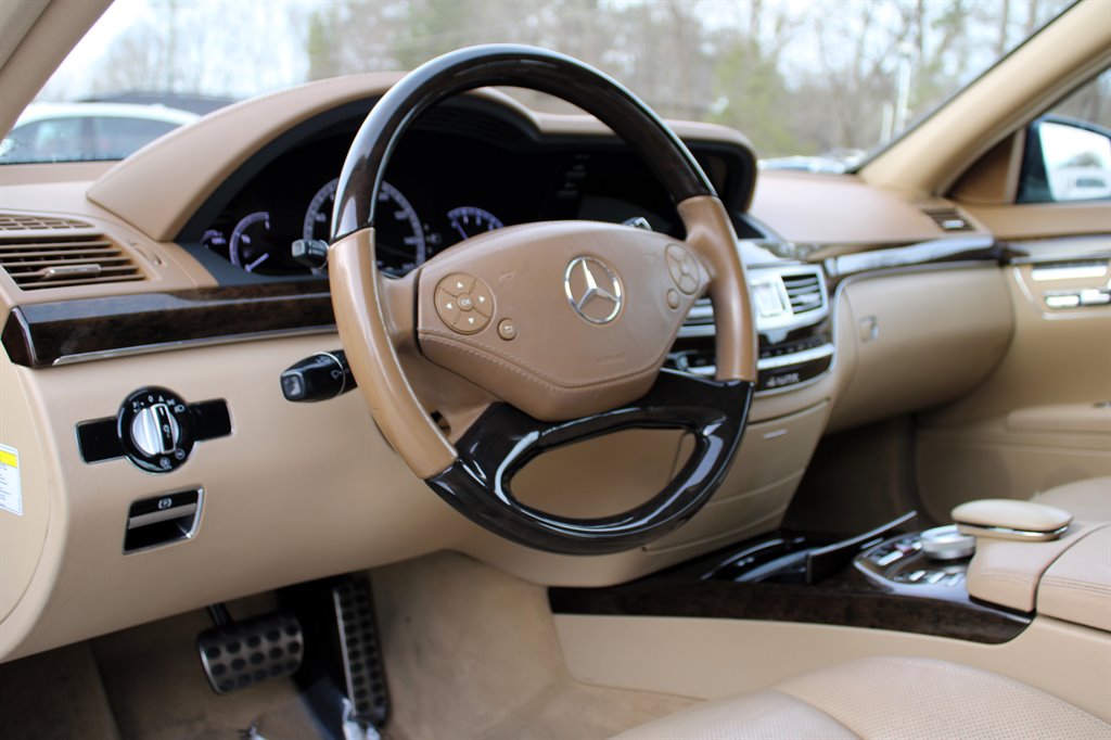 2012 Mercedes-Benz S-class - $16,995