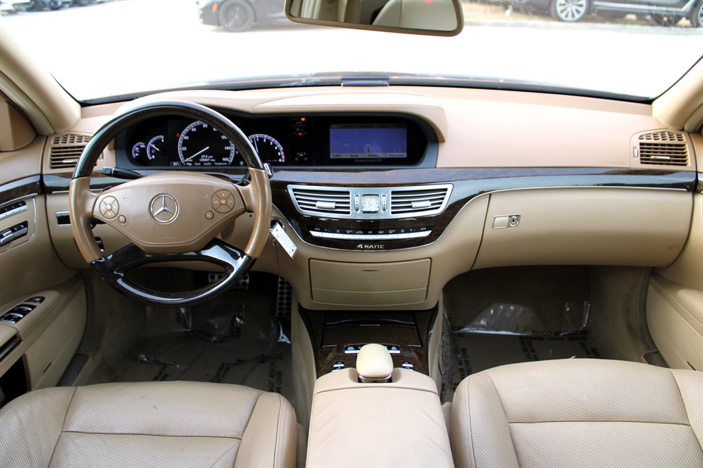 2012 Mercedes-Benz S-class - $16,995