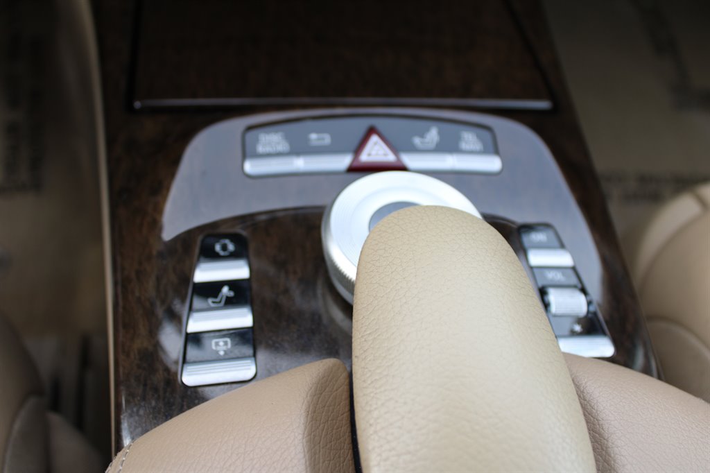 2012 Mercedes-Benz S-class - $16,995