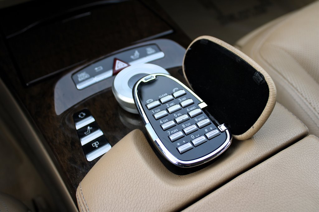 2012 Mercedes-Benz S-class - $16,995
