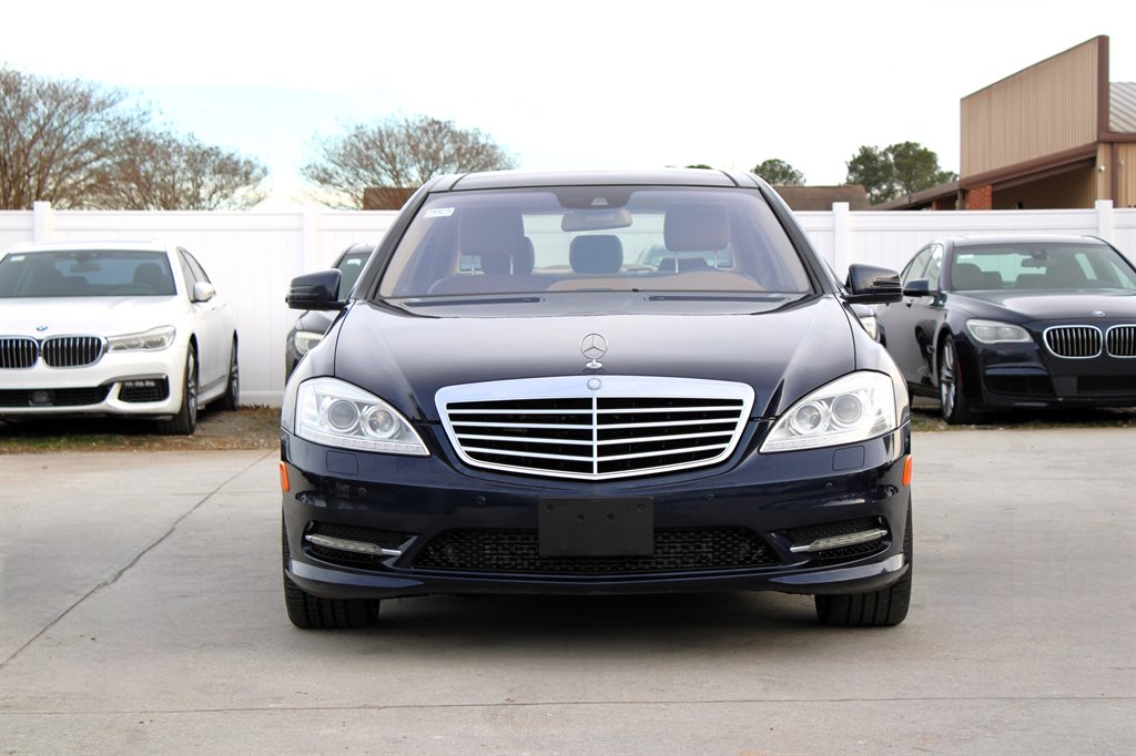 2012 Mercedes-Benz S-class - $16,995