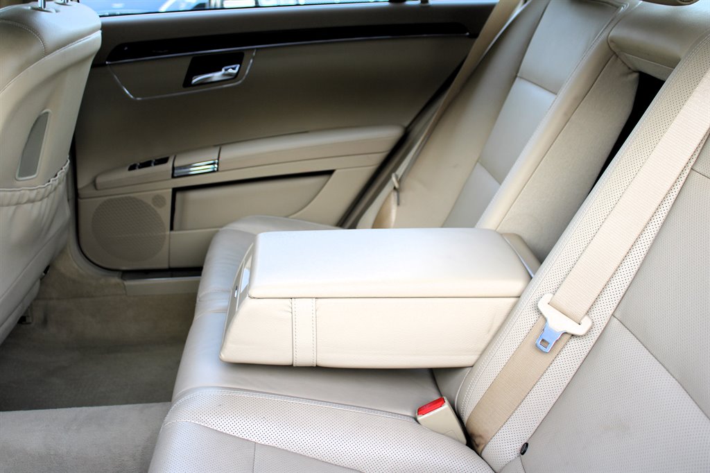 2012 Mercedes-Benz S-class - $16,995