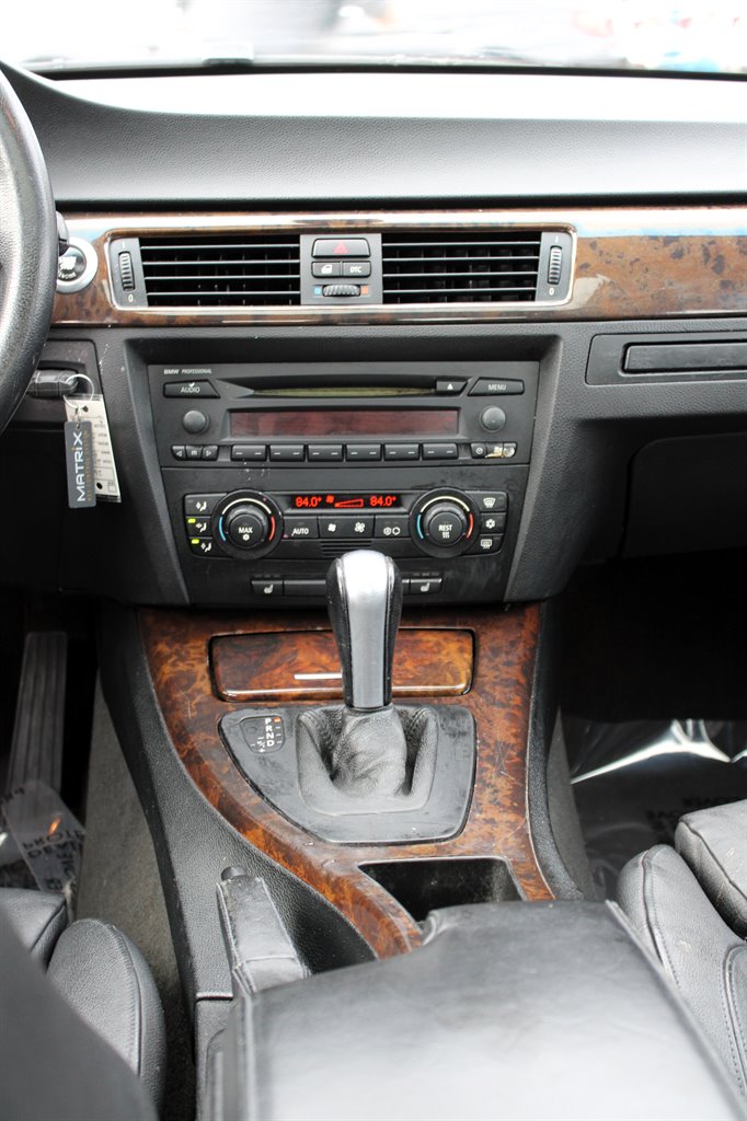 2006 BMW 330i - $5,995