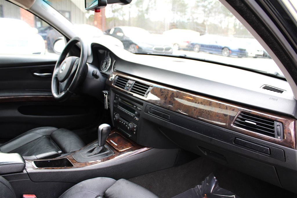 2006 BMW 330i - $5,995