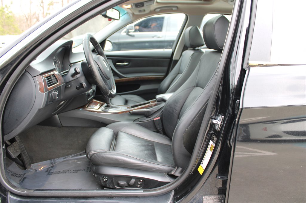 2006 BMW 330i - $5,995
