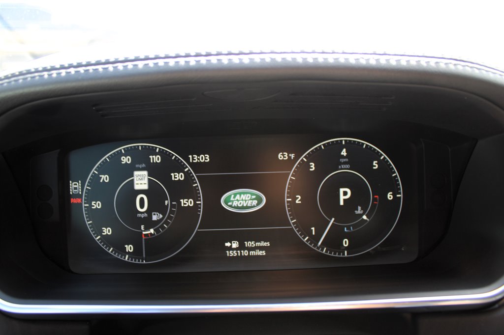 2017 Land Rover Range Rover - $15,995