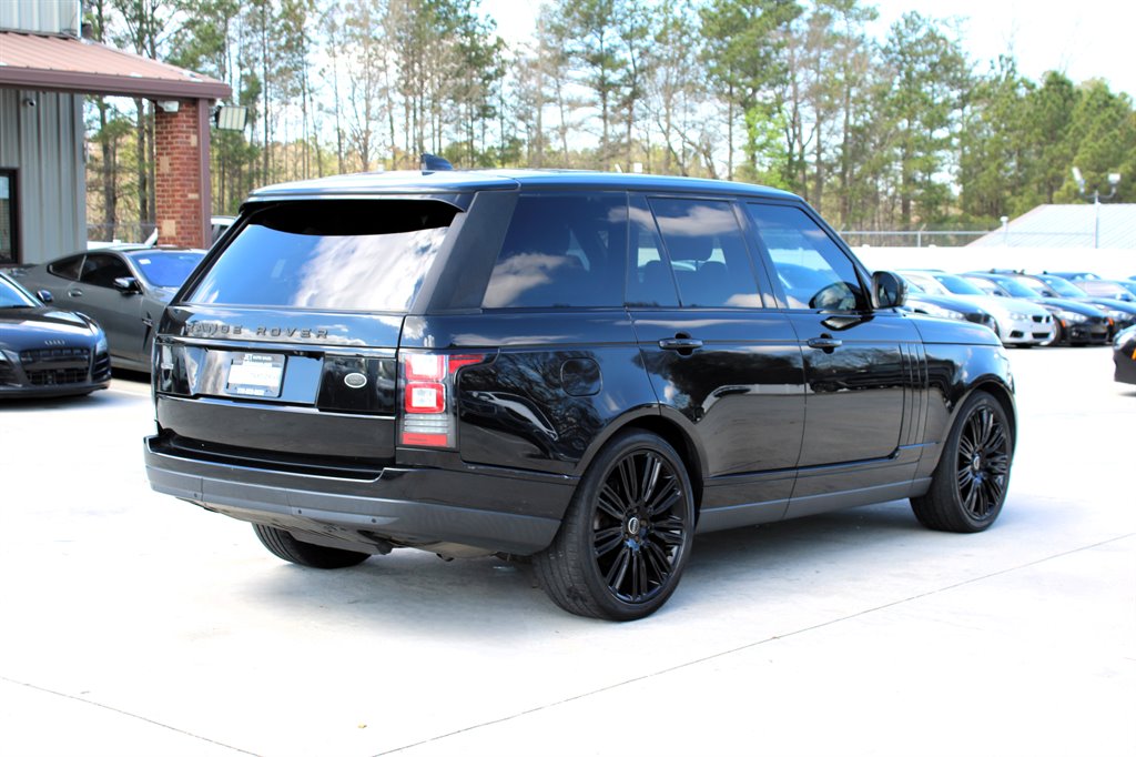 2017 Land Rover Range Rover - $15,995