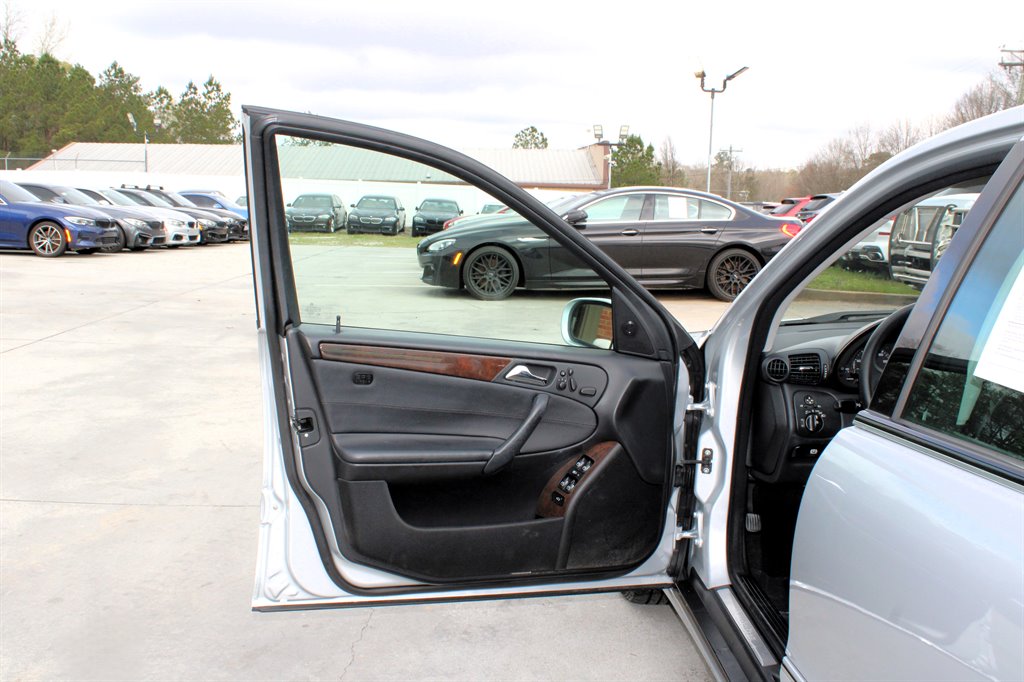 2007 Mercedes-Benz C-Class - $6,995