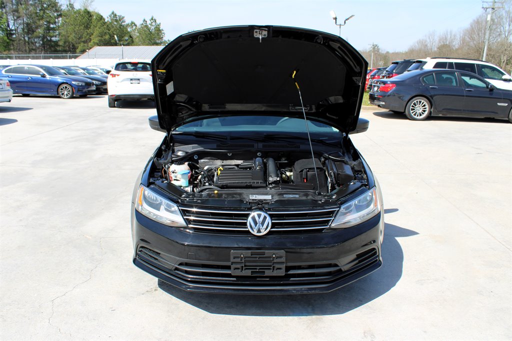 2016 Volkswagen Jetta - $7,995