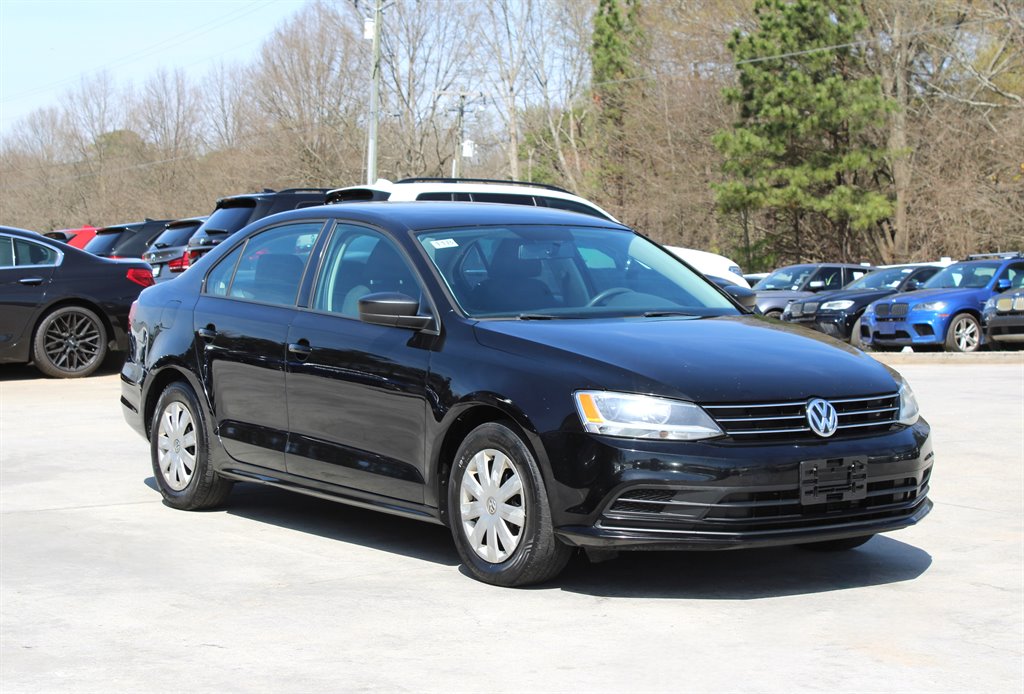 2016 Volkswagen Jetta - $7,995