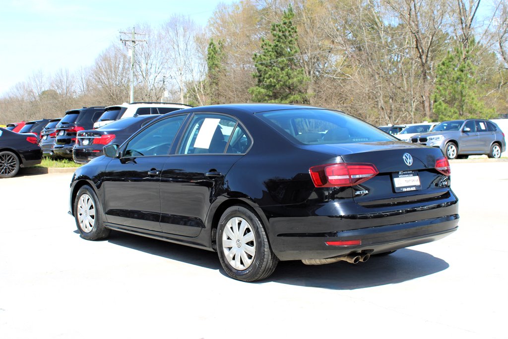 2016 Volkswagen Jetta - $7,995