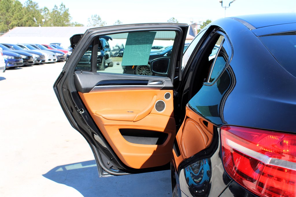 2013 BMW M - $14,995