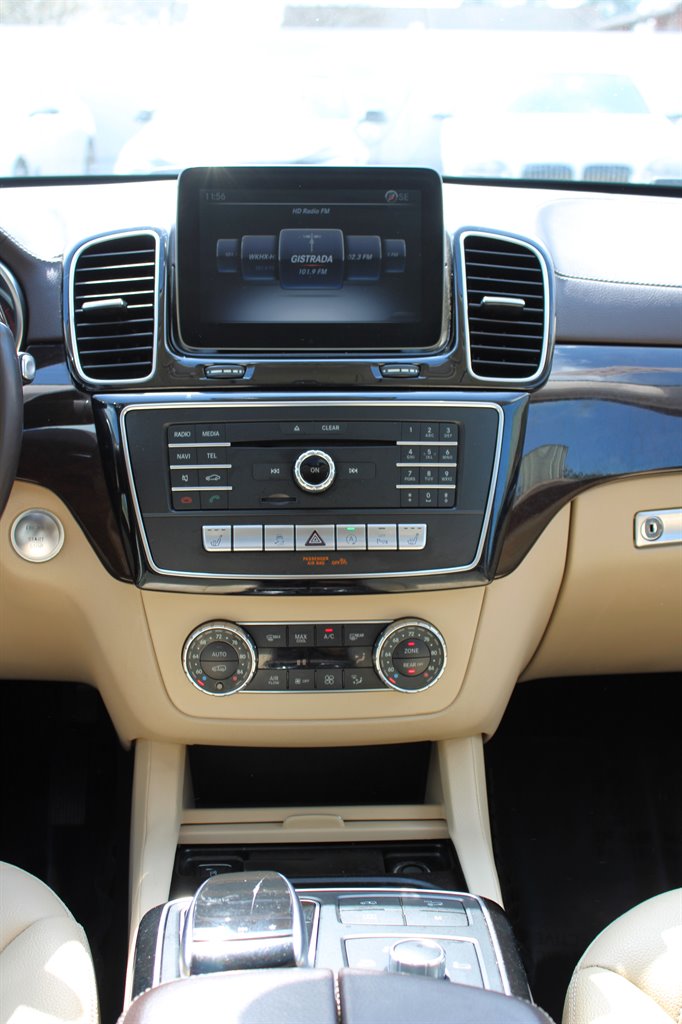 2017 Mercedes-Benz GLS - $14,995