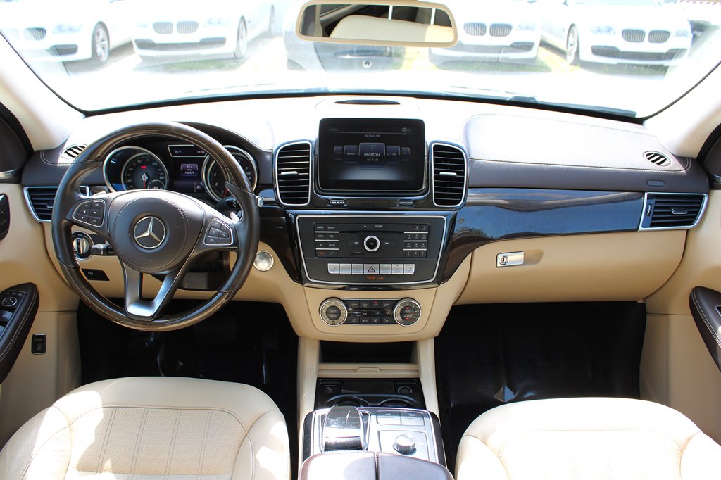 2017 Mercedes-Benz GLS - $14,995