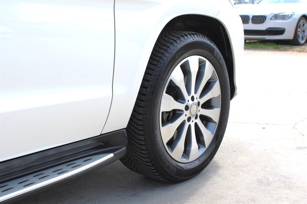 2017 Mercedes-Benz GLS - $14,995