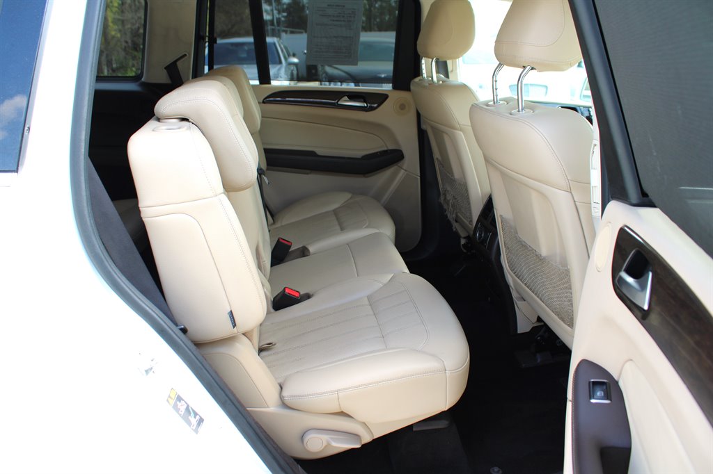2017 Mercedes-Benz GLS - $14,995